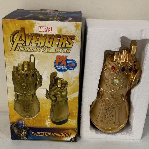 Marvel Avengers Infinity War 6” Desktop Monument - Picture 2 of 9